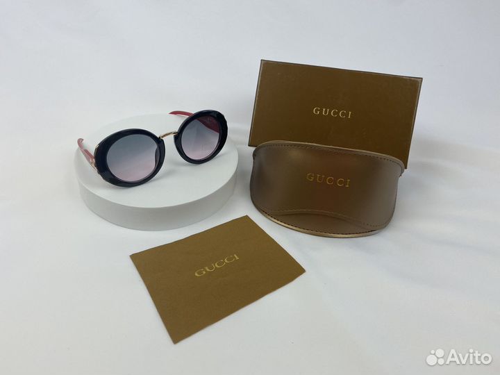 Солнцезащитные очки Gucci