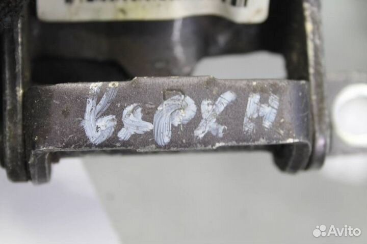 Петля двери задней правой верхняя Nissan Qashqai