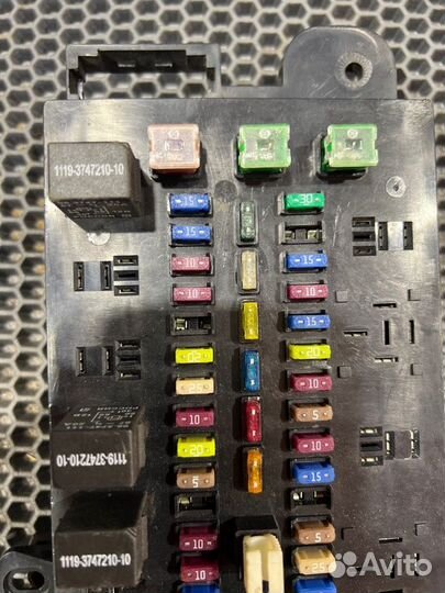 Блок предохранителей салонный Lifan X60 LFB479Q