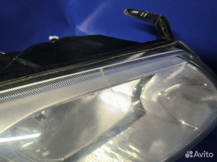 Фара правая LADA Granta Kalina