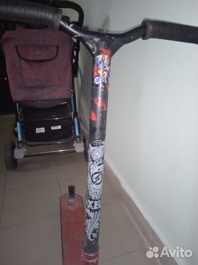 Трюковой самокат oxelo