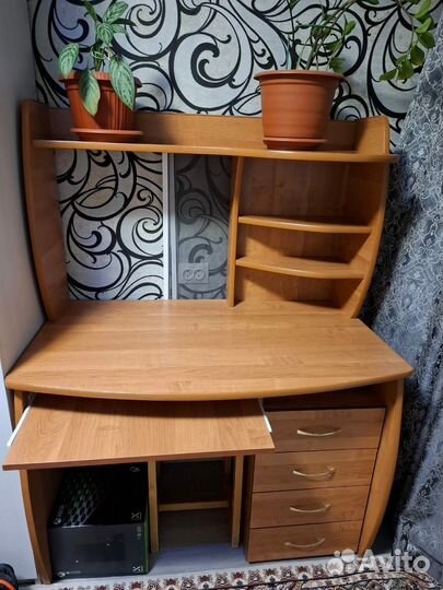 Компьютерный стол бу