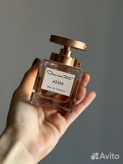 Духи oscar DE LA renta Alibi