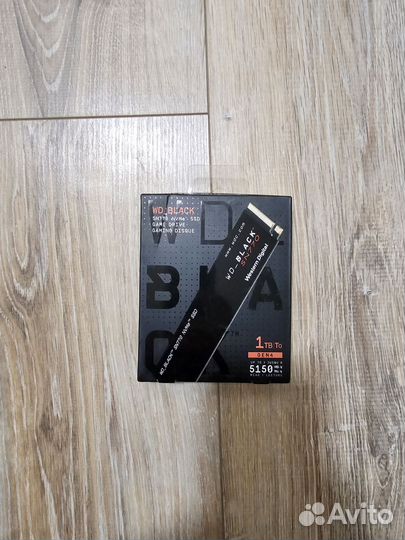 SSD WD SN770 1TB новые