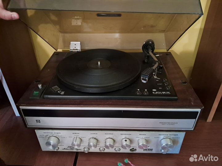 Бабинный магнитофон СССР