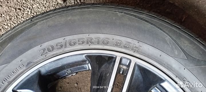 Продам комплект колес в сборе