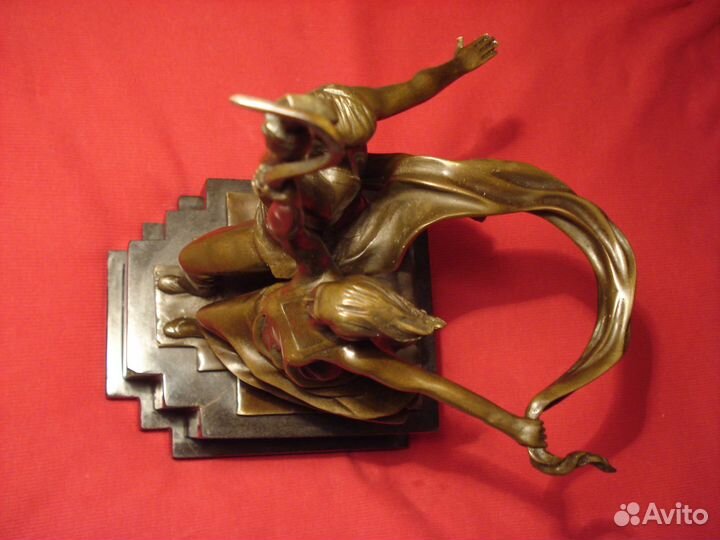 Мосфильм Рабочий и Колхозница ВДНХ ВВЦ Символ 33см