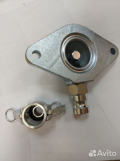 Нижний фланец