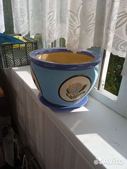 Керамический горшок