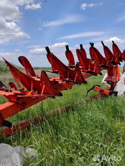 Плуг Kuhn 7-12 корп. (Challenger), 2014