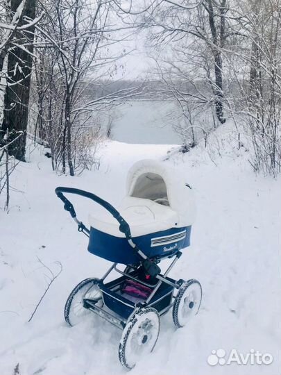 Продам коляску 2 в 1 Reindeer