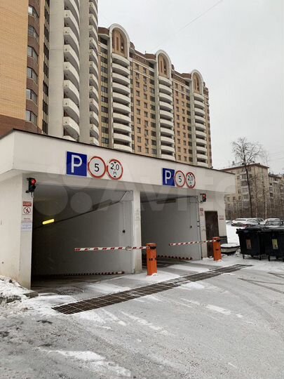 Машиноместо, 16 м²