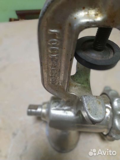 Мясорубка ручная СССР б/у,чугун