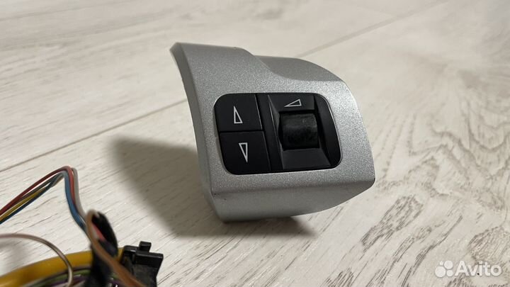 Кнопки в руль Opel Astra H, Zafira B