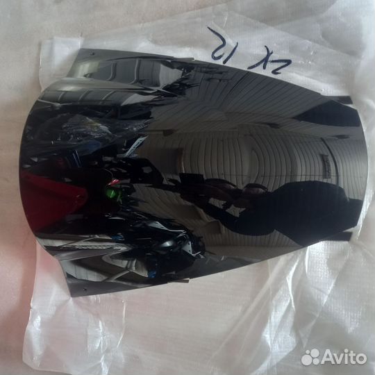 Стекло ветровое Kawasaki ZX12R 02-06