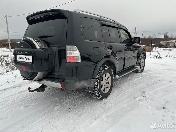 Mitsubishi Pajero 3.2 AT, 2009, 409 000 км