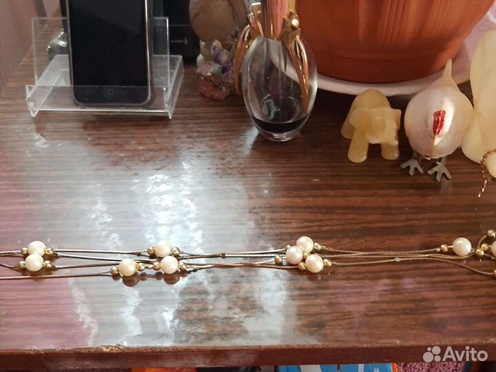 Украшение из жемчуга