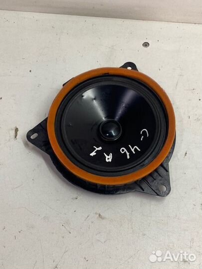 Динамик двери задний Toyota Camry V70/V75