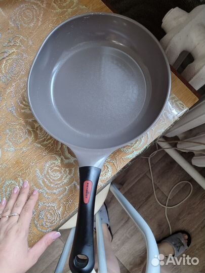 Сковорода новая