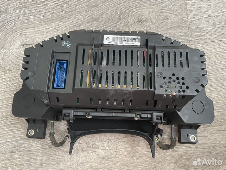 Приборная панель Audi A8 D3