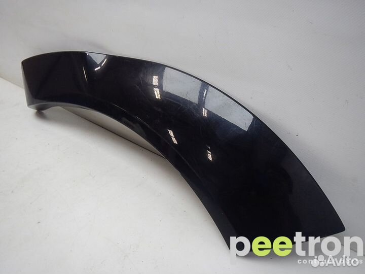 Б/У Накладка крыла переднего правого б/у 4L0800122