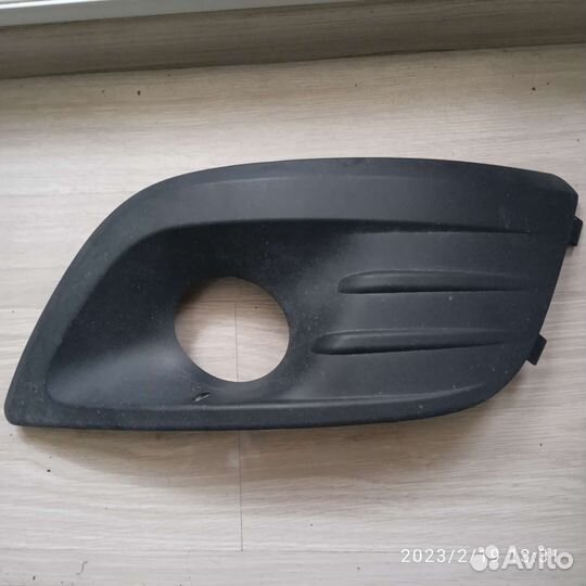 Заглушка противотуманки для Лада Ларгус