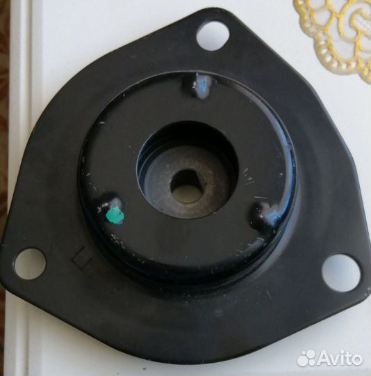 Сайлентблок переднего рычага передний на infiniti