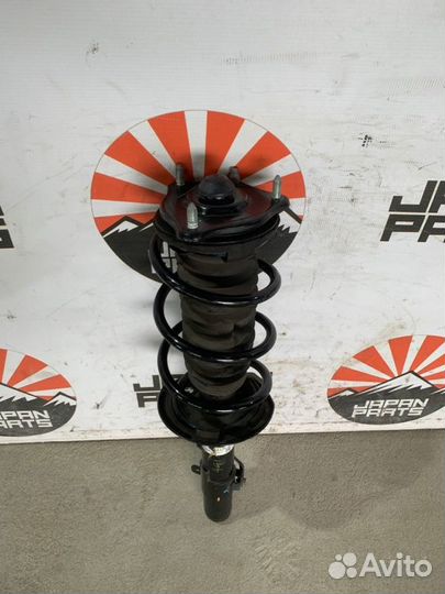 Амортизатор передний правый Honda Cr-V 5