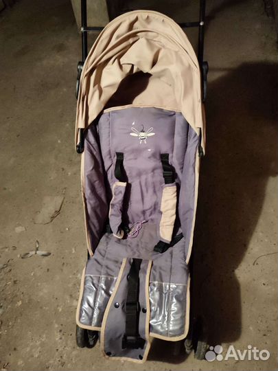 Прогулочная коляска