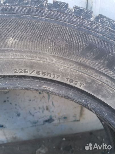Dunlop SP Winter Ice 01 225/65 R17 102T