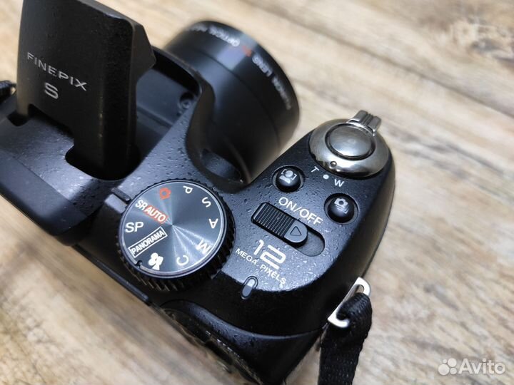 Фотоаппарат Fujifilm Finepix S 1600