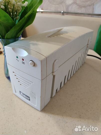Ибп бесперебойник Powerman 600