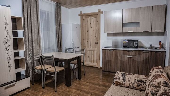 Комната 80 м² в 2-к., 1/1 эт.