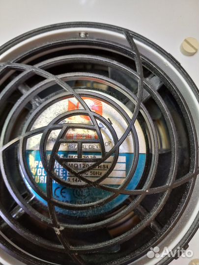 Вытяжка для маникюра, подставка для рук, лампа уф