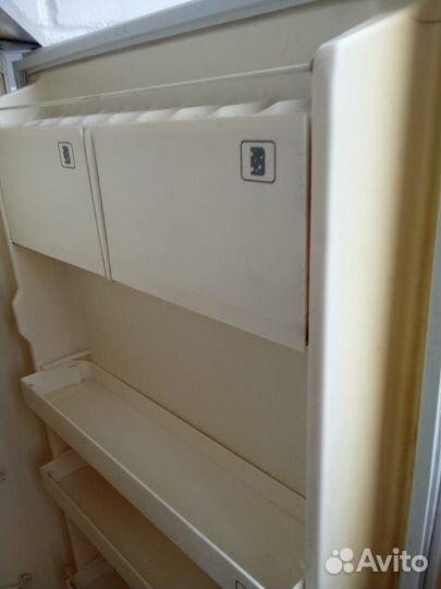 Холодильник полюс 10. Бу, в рабочем состоянии