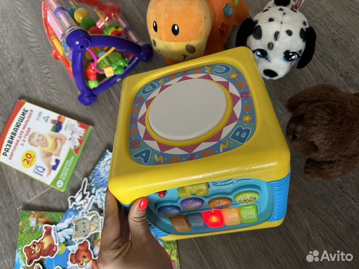 Развивающие игрушки пакетом
