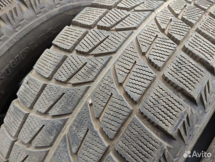 Bridgestone Blizzak WS-60 225/60 R17