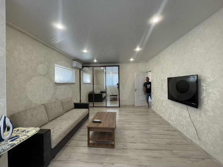 2-к. квартира, 60 м², 5/12 эт.