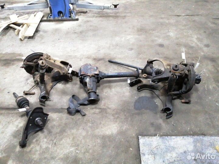 Рычаг подвески передний правый Opel Frontera