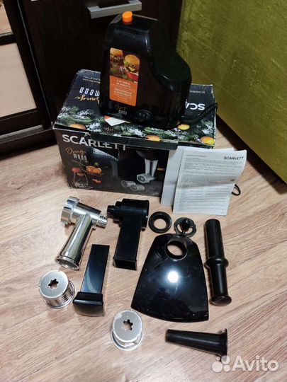 Мясорубка электрическая