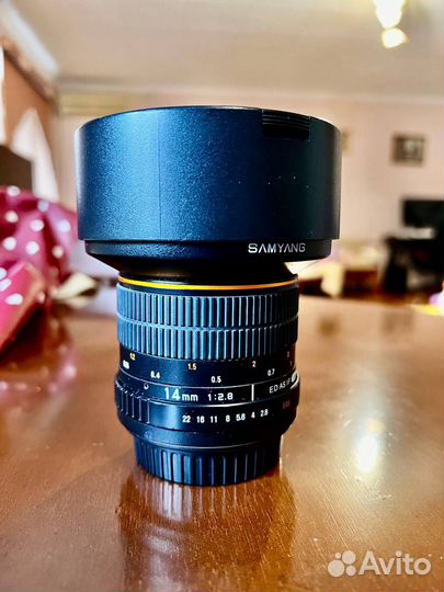 Объектив samyang 14 mm f2.8 (для canon EF)
