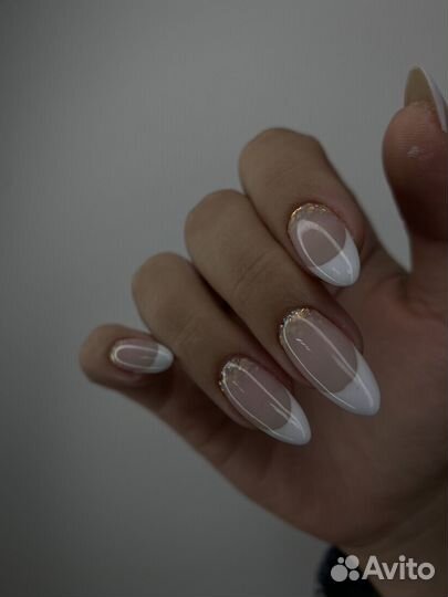 Модель маникюр с покрытием