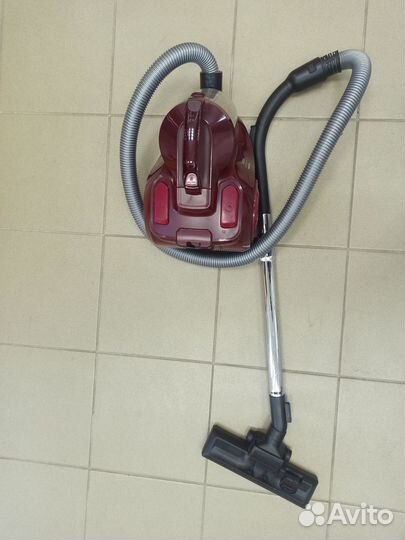 Пылесос с контейнером для пыли Tefal Swift Power C