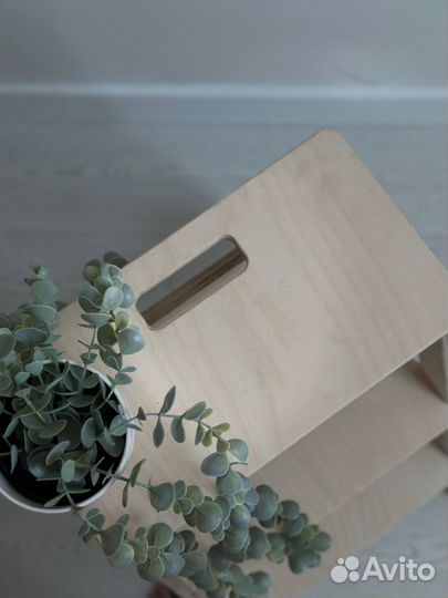 Стремянка деревянная