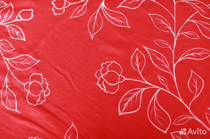 Льняная скатерть с ручной росписью