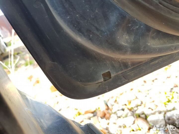 Дверь передняя правая Kia Rio 3