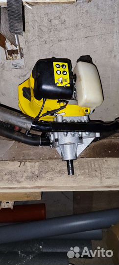 Бензобур Hutter