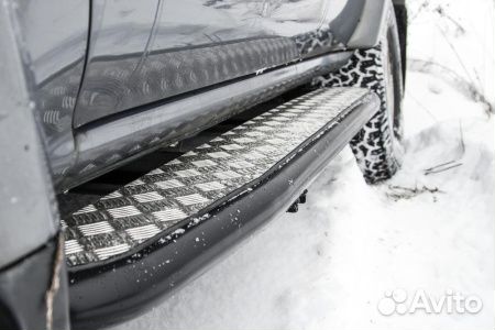 Пороги риф силовые Toyota Land Cruiser 80/105