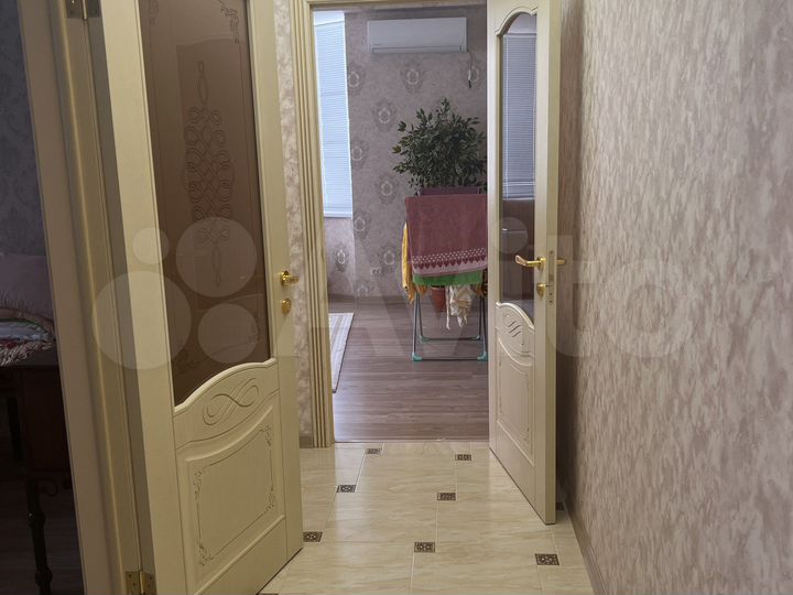 2-к. квартира, 65 м², 4/8 эт.