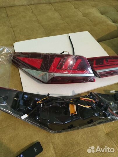 Задние фонари toyota Camry 70